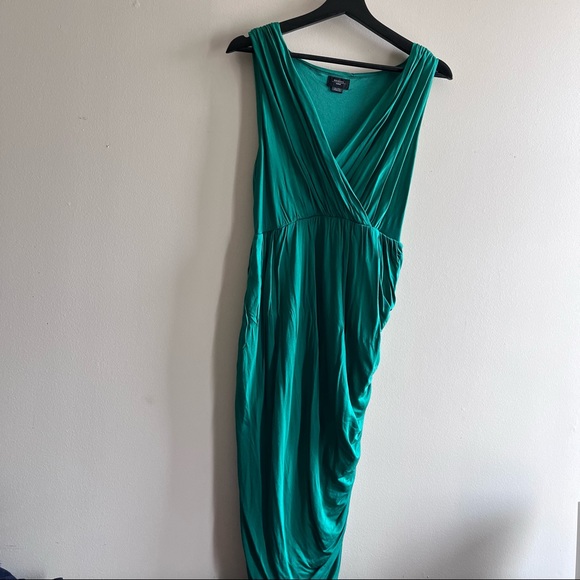 Emerald Wicklow Dress by Deletta for Anthropologie - Picture 2 of 9